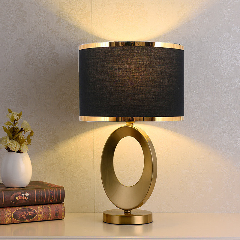 Lighting Decor For Bedroom - مصباح مكتبي صغير فاخر بتصميم نورديك،