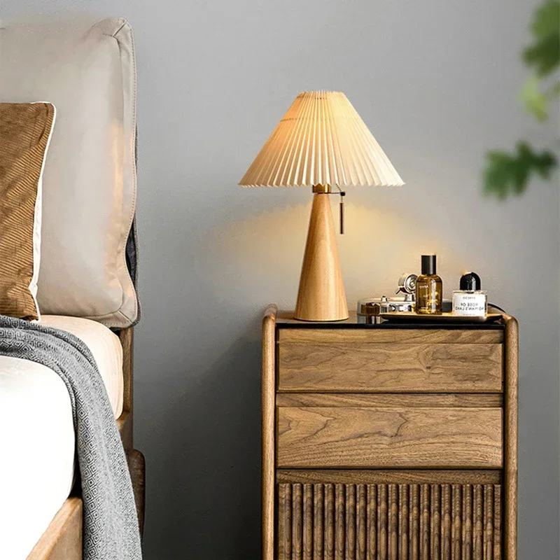 Lighting Decor For Bedroom - مصباح طاولة بتصميم عتيق مطوي، إضاءة