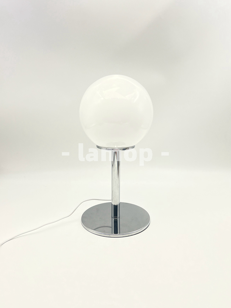 مصباح طاولة كروم أبيض حليبي صل - مراجعة Decor Lighting Lamps وسعره