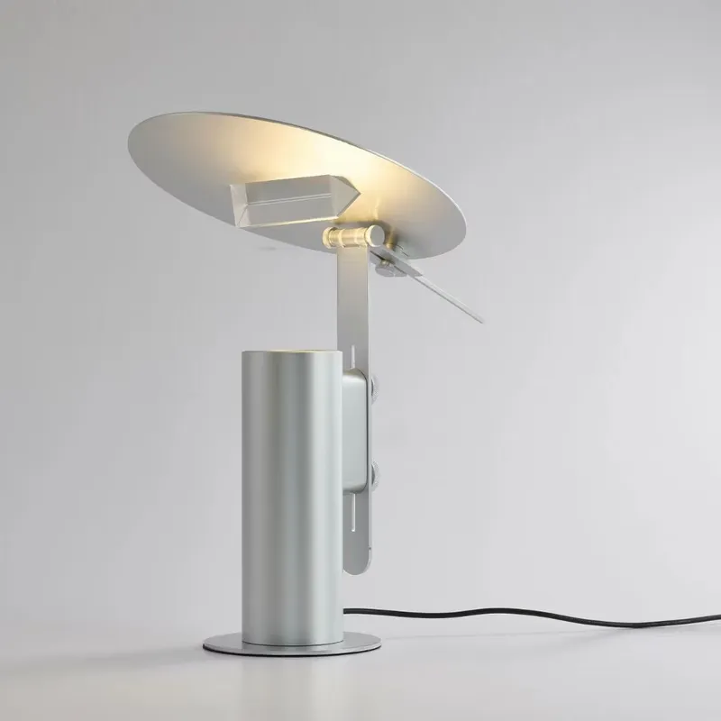 مصباح طاولة LED حديث وإبداعي ب - مراجعة Lighting Decor For Bedroom وسعره